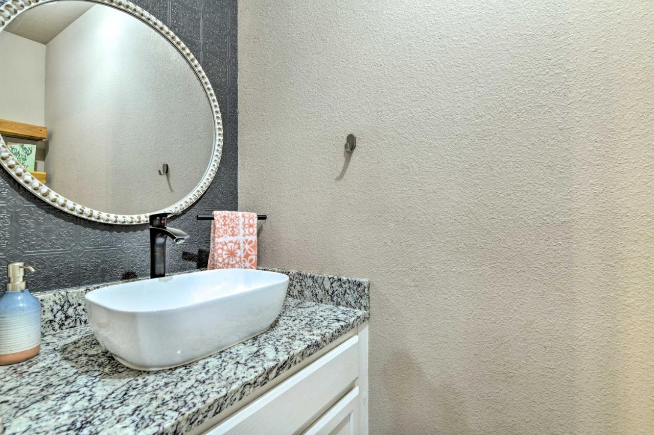 Charming San Antonio Home About 4 Mi To Downtown Exteriör bild